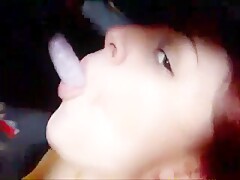 Brasileira  Mamando no Cão